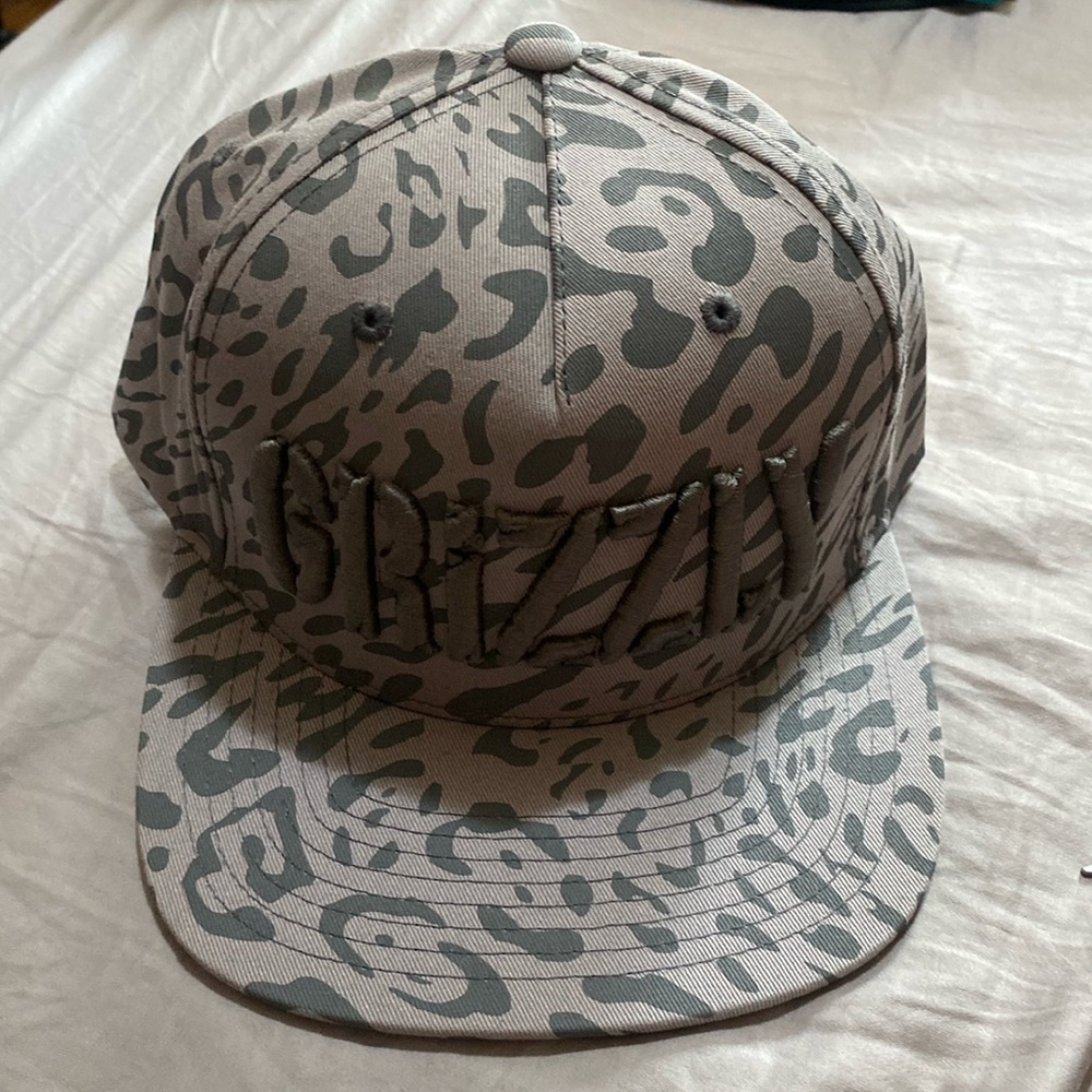 Grizzly griptape snapback